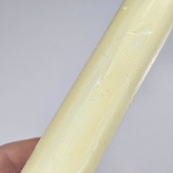 Pottery Barn Premium Flameless Taper Candles Lot Of 2 Natural 8” FLAW - Picture 12 of 13